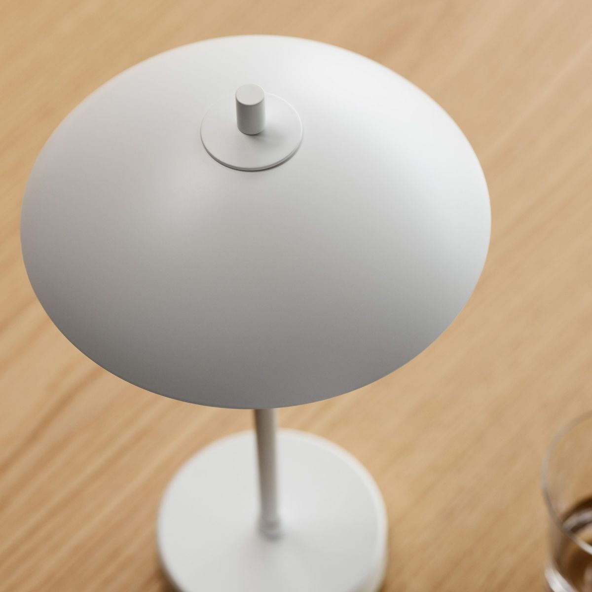 【リビングキャンペーンpt10倍】FRITZ HANSEN（フリッツ・ハンセン） / CLAM PORTABLE（クラム ポータブル） / φ170mm / テーブルランプ [4]