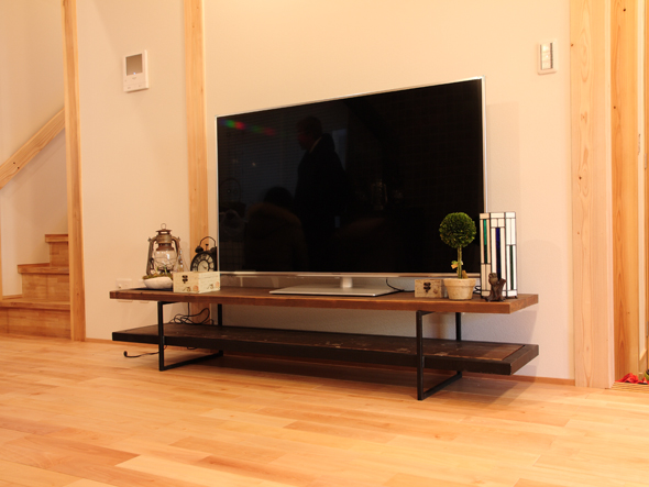 TV BOARD / テレビボード（ウォールナット突板）
