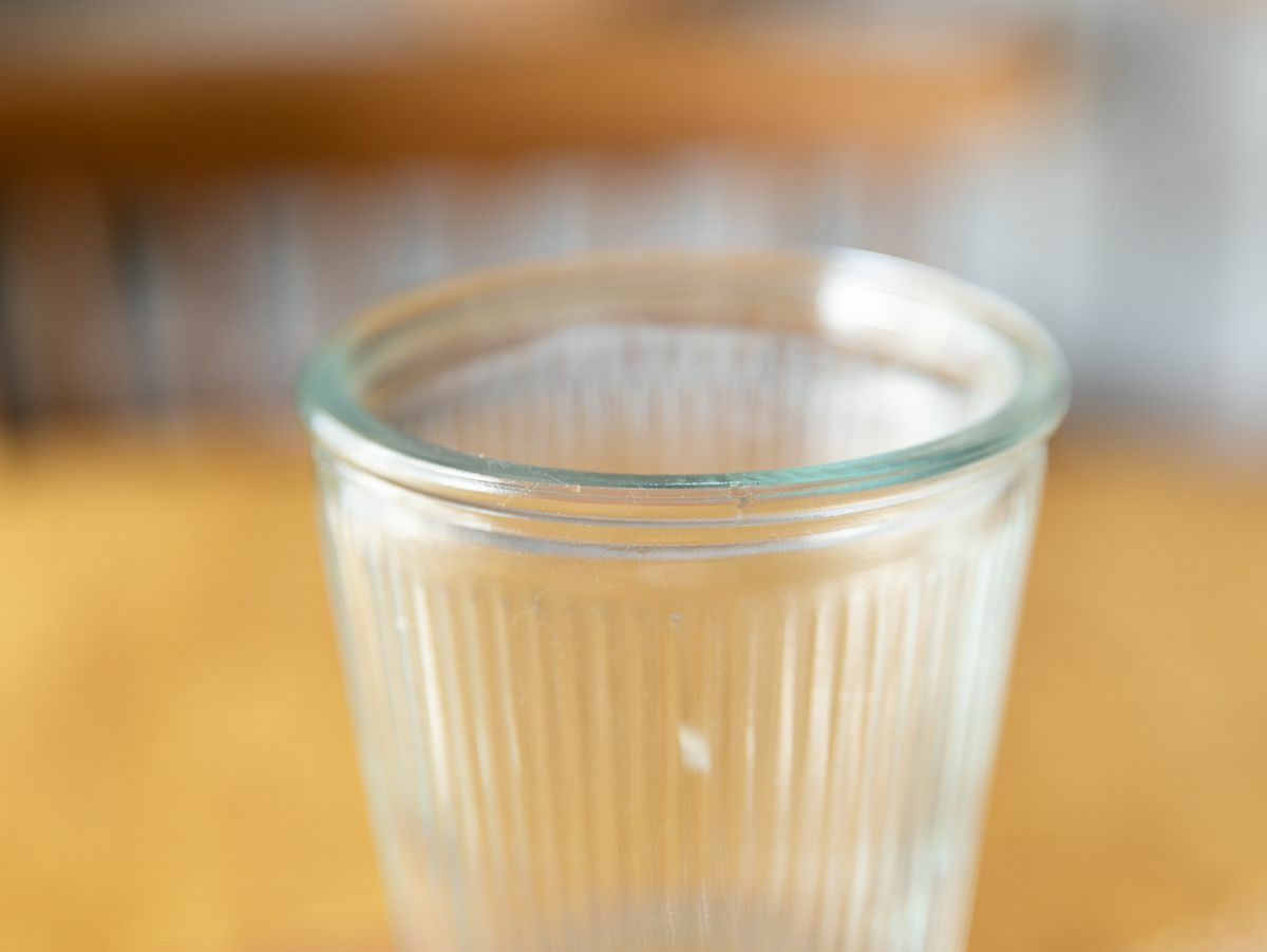 a.market glass bouquet vase 01