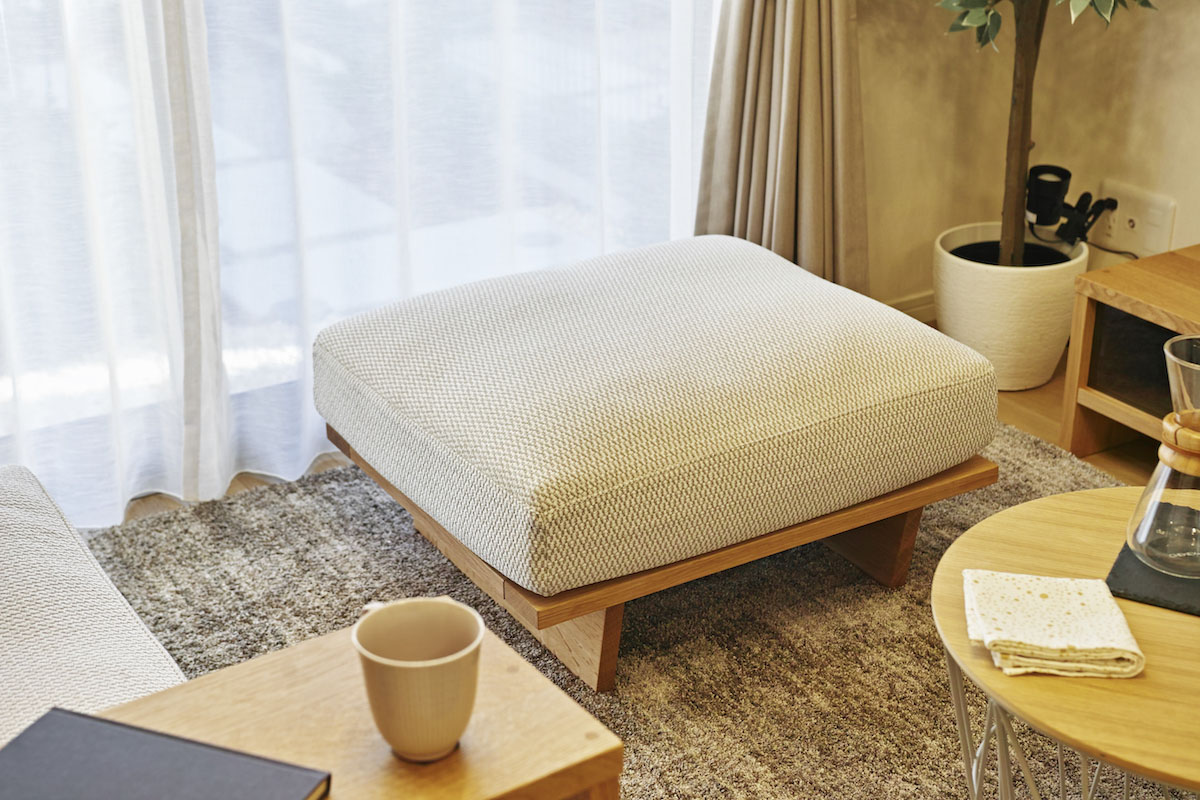 MONO SOFA OTTOMAN モノ ソファ オットマン