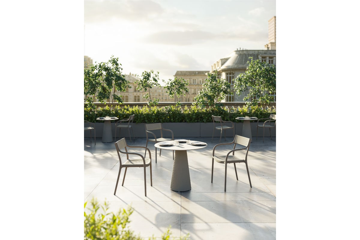 VONDOM | MADISON DINING ARM CHAIR 65060 マディソン ダイニングチェア 65060 [4]
