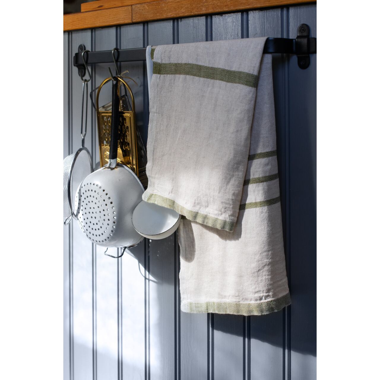 【ONLINE限定】USVA ハンドタオル / linen-olive / 48x70cm / ウォッシュドリネン / 吸水 / 速乾 / タオル / キッチンタオル / LAPUAN KANKURIT（ラプアン カンクリ） [5]