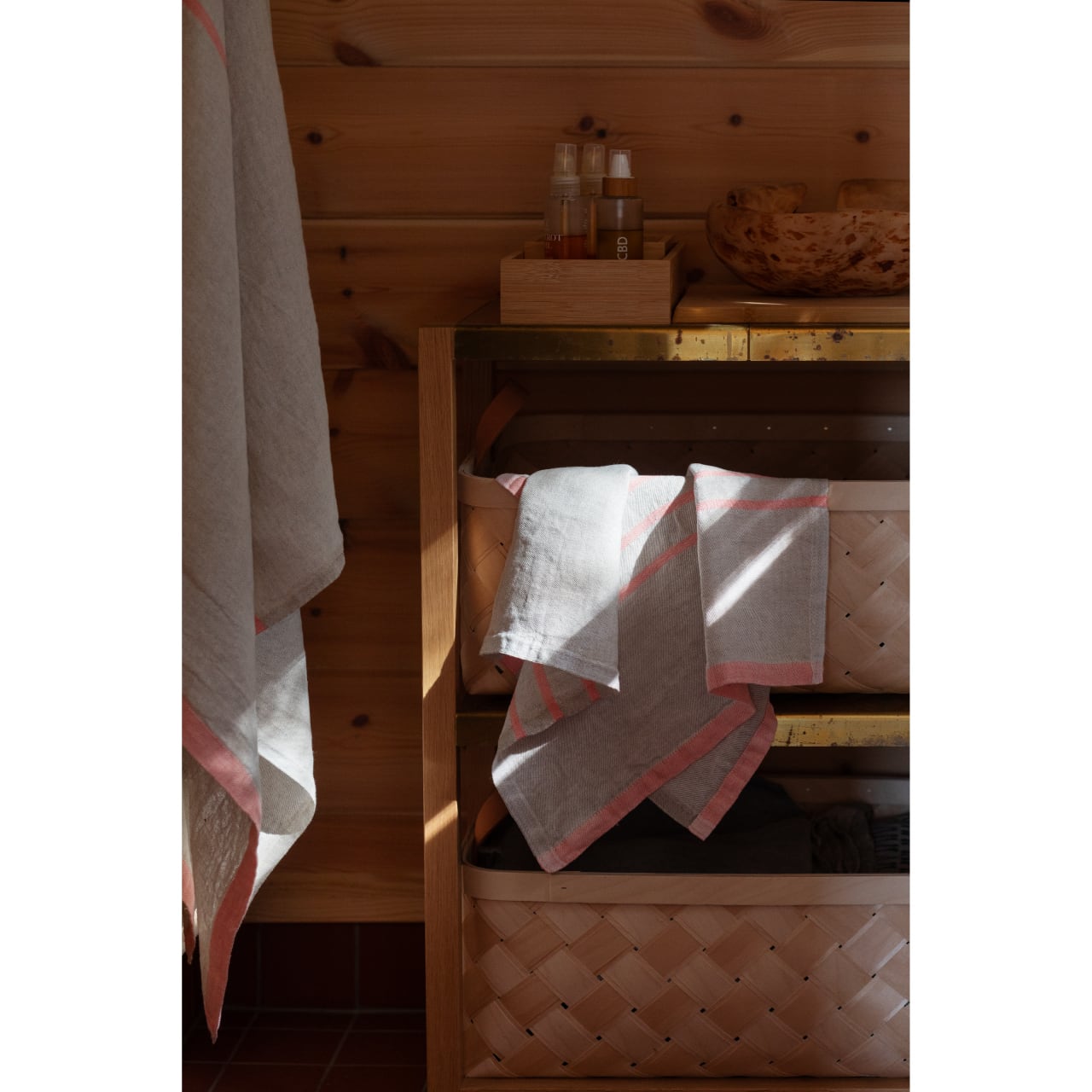 【ONLINE限定】USVA ハンドタオル / linen-peach / 48x70cm / ウォッシュドリネン / 吸水 / 速乾 / タオル / キッチンタオル / LAPUAN KANKURIT（ラプアン カンクリ） [3]