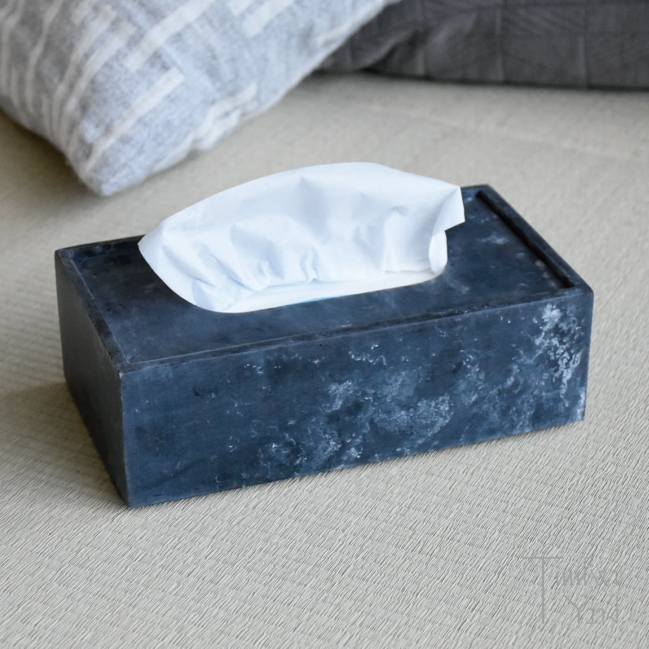 【ONLINE限定】Mist Tissue Box / Charcoal / W21.5×D12×H7cm / Ferm Living（ファームリビング）/ ミスト ティッシュボックス / 北欧インテリア / 正規販売店 [4]