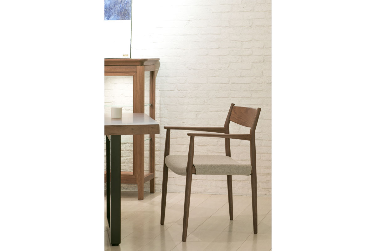 YU UC11 DINING CHAIR ユー ユー・シー11 ダイニングチェア