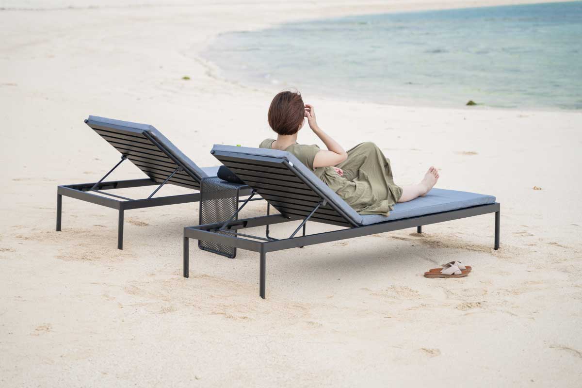 IKASAS | KAIS LOUNGER カイス ラウンジャー