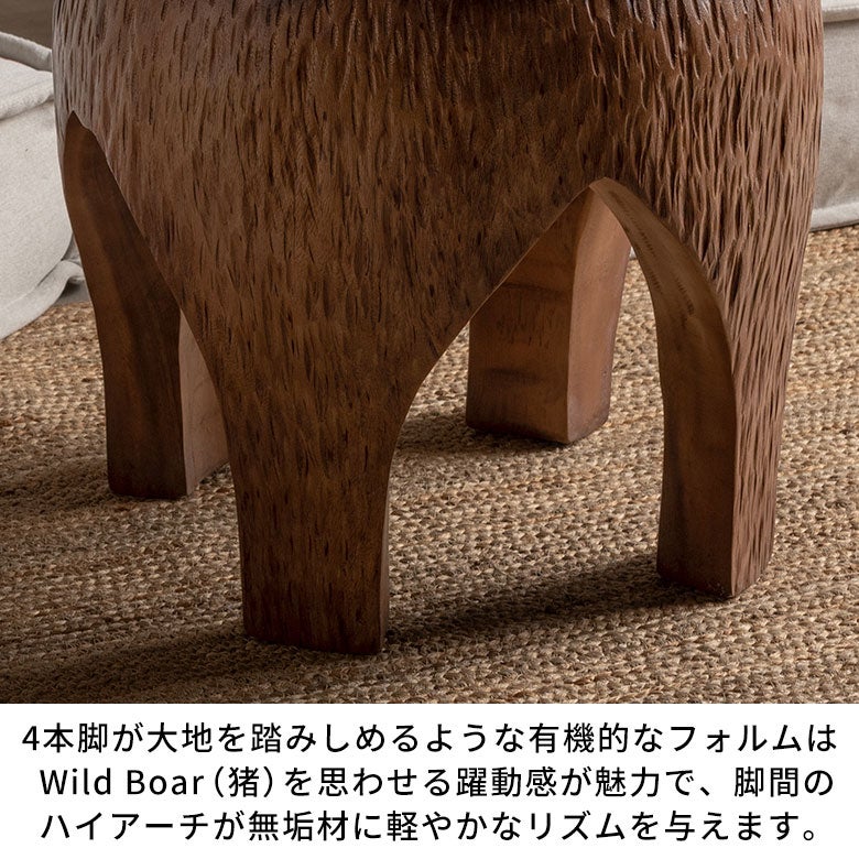 数十年の歳月を重ねた天然木から削り出された、スワールウッド無垢材の丸型コーヒーテーブル [4]